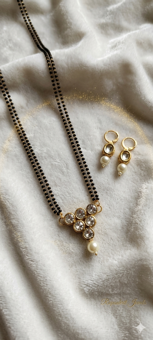 Elegant Mangalsutra Set with Kundan & Pearl Detailing